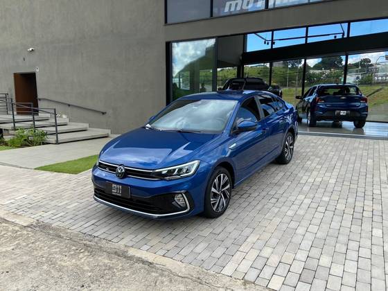 VOLKSWAGEN VIRTUS 1.0 200 TSI HIGHLINE AUTOMÁTICO VOLKSWAGEN VIRTUS 1.0 200 TSI HIGHLINE AUTOMÁTICO
